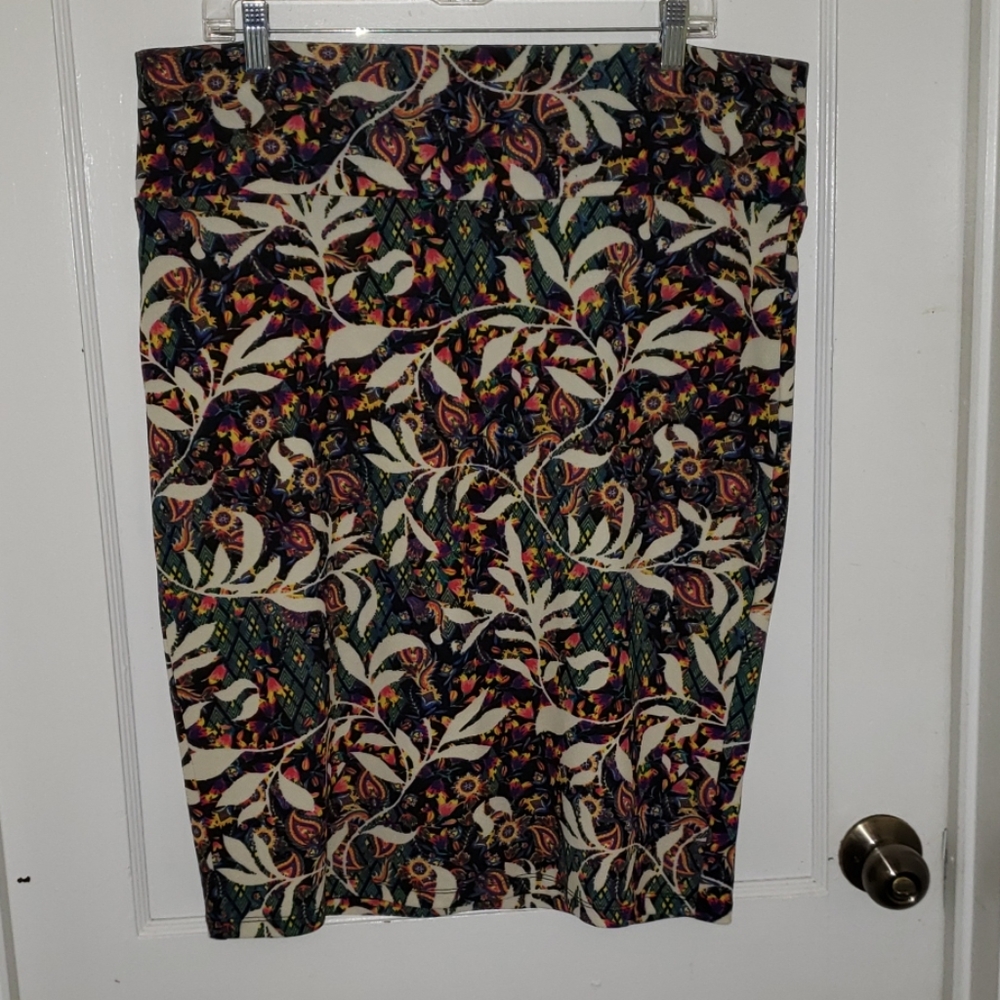 LuLaRoe Cassie Pencil Skirt 2XL
